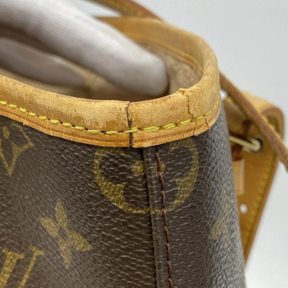 LOUIS VUITTON Brown Monogram Tote Bag - Picture 6 of 10